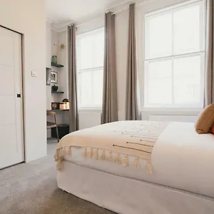 4* Gasthof D8 - Shoreditch